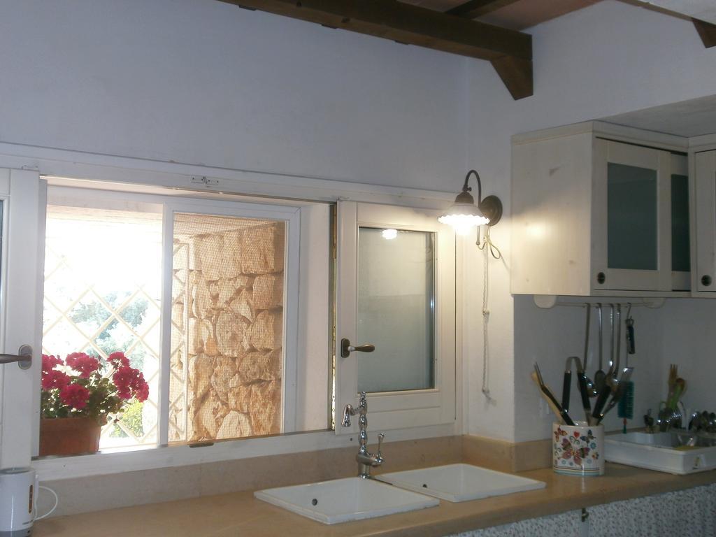 Trullo Villa Giuliana Con Giardino Posizione Panoramica Free Wifi Остуни Стая снимка